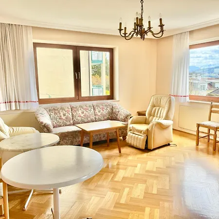 Karawankenblick With View - Free Parking Apartment