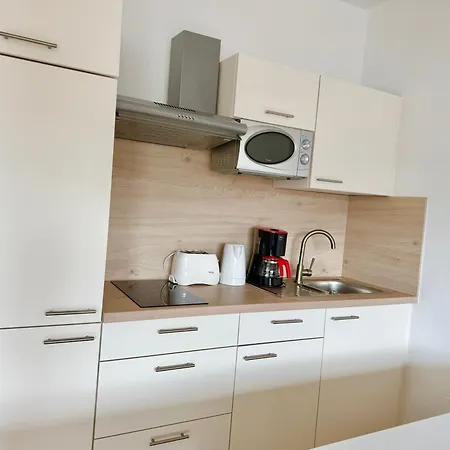 Apartment Karawankenblick With View - Free Parking Portschach am Woerthersee