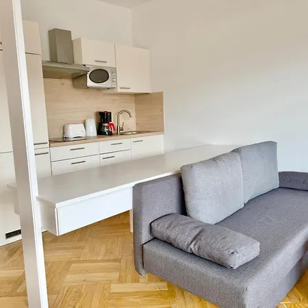 Apartment Karawankenblick With View - Free Parking Portschach am Woerthersee